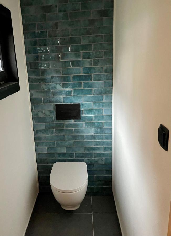 Wellness In The Woods - 4P Tinyhouse Met Prive Sauna & Hottub Diessen Exterior foto